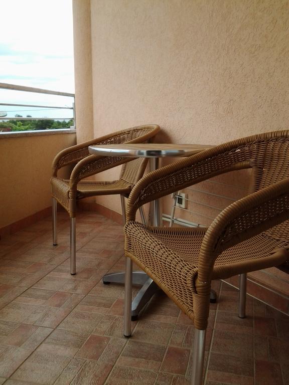 Sunrice Rovinj Apartment Bagian luar foto