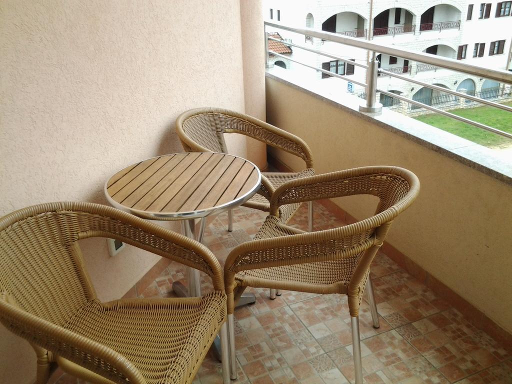 Sunrice Rovinj Apartment Bagian luar foto